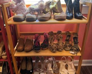 Huge Collection of Women's Shoes, Pumps, Boots & Heels Size 7