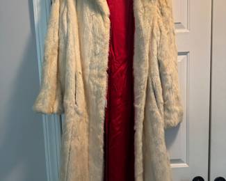 Vintage Full Length White Mink Fur Coat