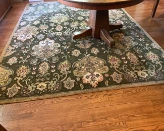 8 x 10.5 area rug