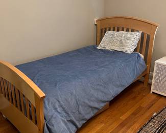 Twin beds - 2 available