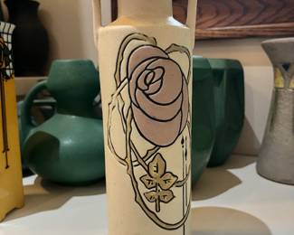 Weller pottery vase