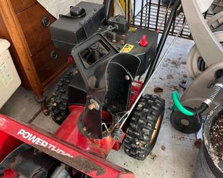 Toro power throw 622 snowblowers