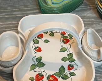 strawberry server