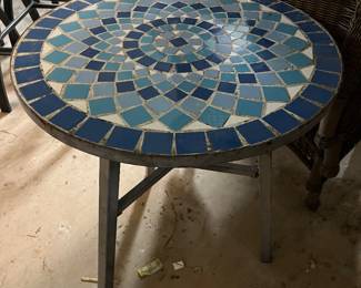 tile top table
