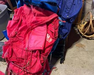 249 vintageexternalframebackpackslotll