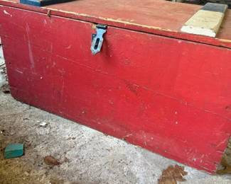 237 storagetrunkwithcollapsibleboatpadd