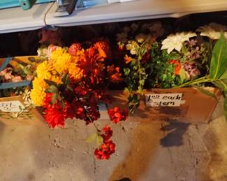 Artificial flowers