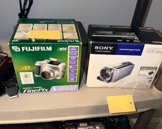 Items Located In The 2nd Bedroom