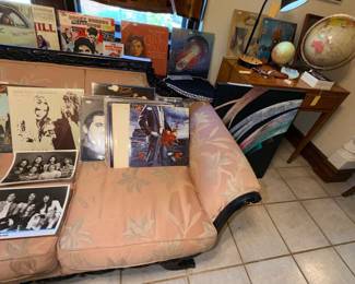 Items Located In The Family Room