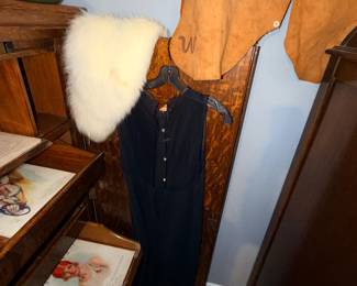 Items Located In The Second Floor 3rd Bedroom (MASTER)