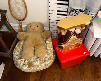 Items Located In The Second Floor 1st Bedroom