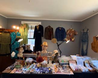 Items Located In The Second Floor 3rd Bedroom (MASTER)