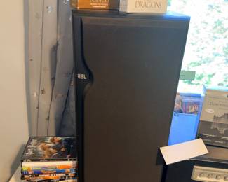 Items Located In The 2nd Bedroom