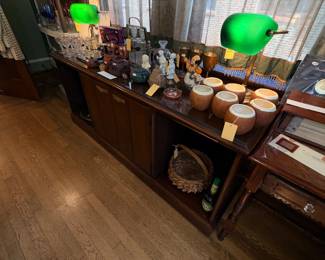 Items Located In The Dining Room