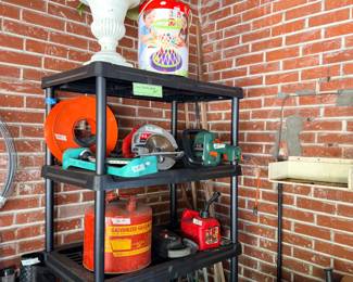 Items Located In The Garage