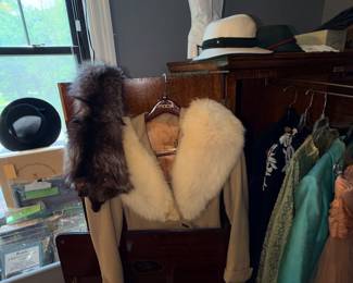Items Located In The Second Floor 3rd Bedroom (MASTER)
