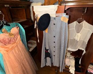 Items Located In The Second Floor 3rd Bedroom (MASTER)