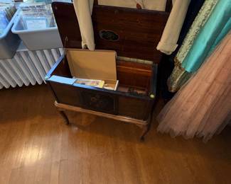 Items Located In The Second Floor 3rd Bedroom (MASTER)