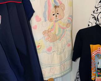 Items Located In The Second Floor 1st Bedroom