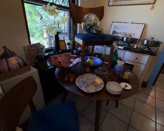 Items Located In The Family Room