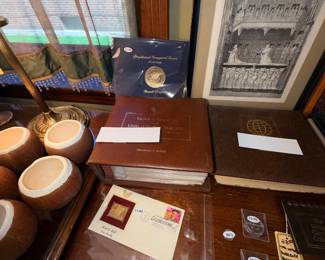 Items Located In The Dining Room