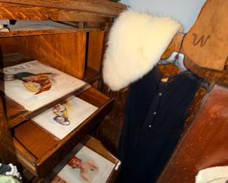 Items Located In The Second Floor 3rd Bedroom (MASTER)