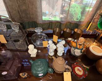 Items Located In The Dining Room