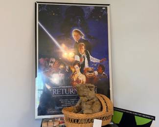 Items Located In The Second Floor 1st Bedroom