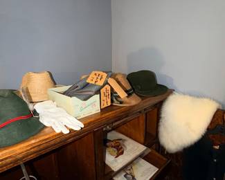 Items Located In The Second Floor 3rd Bedroom (MASTER)