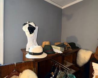 Items Located In The Second Floor 3rd Bedroom (MASTER)
