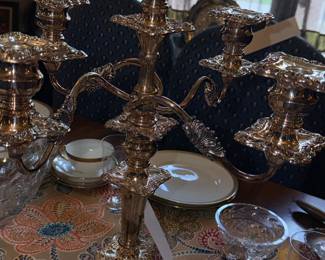 Items Located In The Dining Room