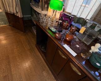 Items Located In The Dining Room