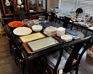 Vintage Chin Hua black lacquer table with 6 chairs
