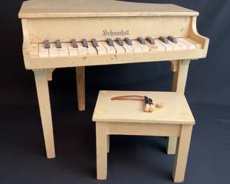 Schoenhut Childs Piano