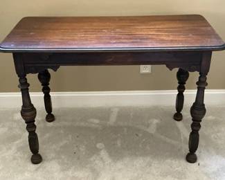Butterfly Leaf Table