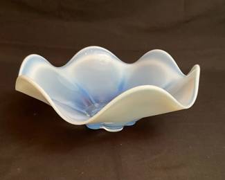 Duncan  Miller Canterbury Dish