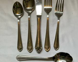Supreme Cutlery by Towle