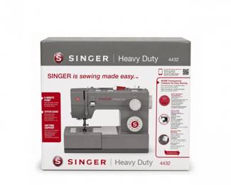 22 SingerHeavyDuty4432SewingMachinewPedal