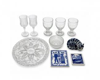101 VintageCrystalGlasswareBlueWhiteDecorMixedLotCristalDArque