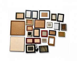 46 LargeMixedVintagePictureFrameLotAssortedSizesandMaterials