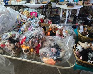 Lots and Lots Of Beanie Babies all been in Storage for years in Clean Totes. Brand New Smaller McDonalds version  also 