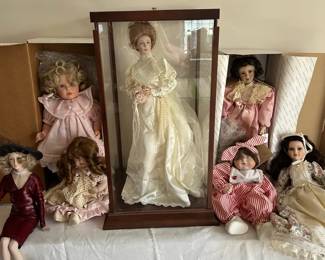 Porcelain Doll Lot