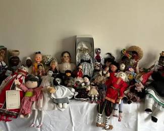 Folk  Cultural Dolls