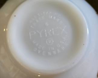 Vintage Pyrex