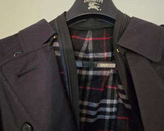 Fabulous Vintage Burberrys Coat