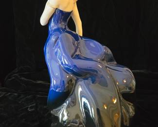 Lladro Figurine Collection Annual Piece 2024
