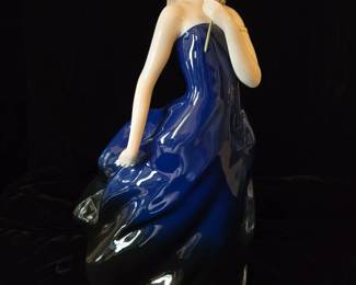 Lladro Figurine Collection Annual Piece 2024