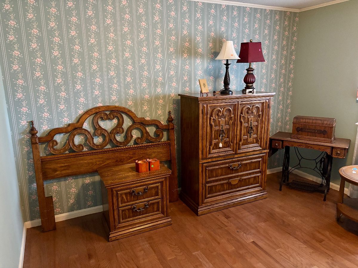 3 piece Bedroom suite 