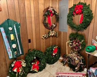 Christmas decorations 