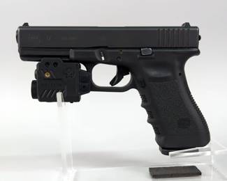 Austria Glock 17 9x19 Pistol SN# BWXN714, Solofish Laser/Light Combo, 2 Total Mags, In Nylon Holster 